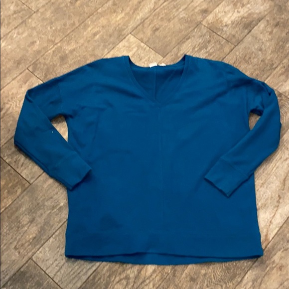 GAP Tops - Gap teal oversized sweatshirt